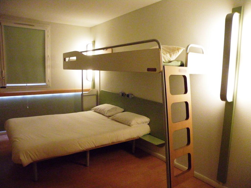 Ibis Budget Montauban Les Chaumes Kamer foto