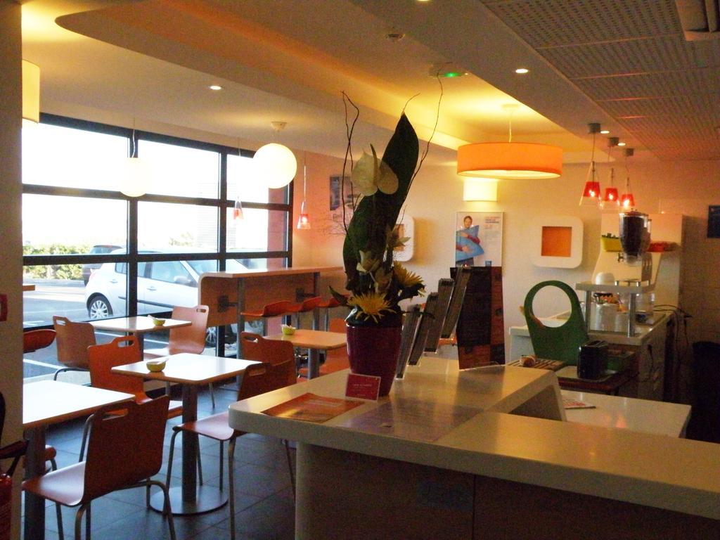 Ibis Budget Montauban Les Chaumes Buitenkant foto