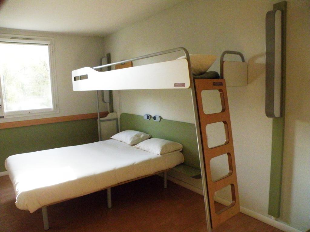 Ibis Budget Montauban Les Chaumes Buitenkant foto