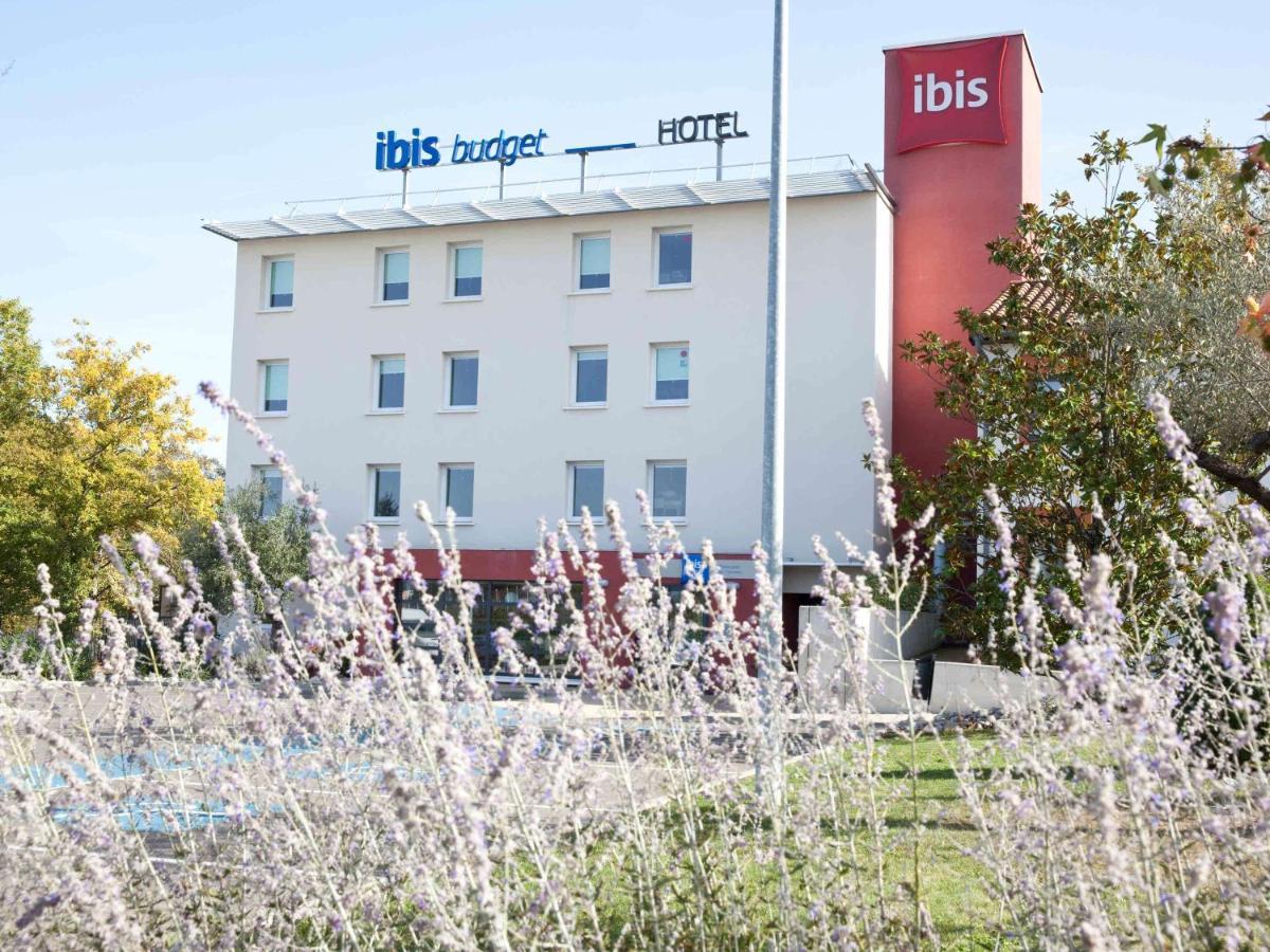 Ibis Budget Montauban Les Chaumes Buitenkant foto
